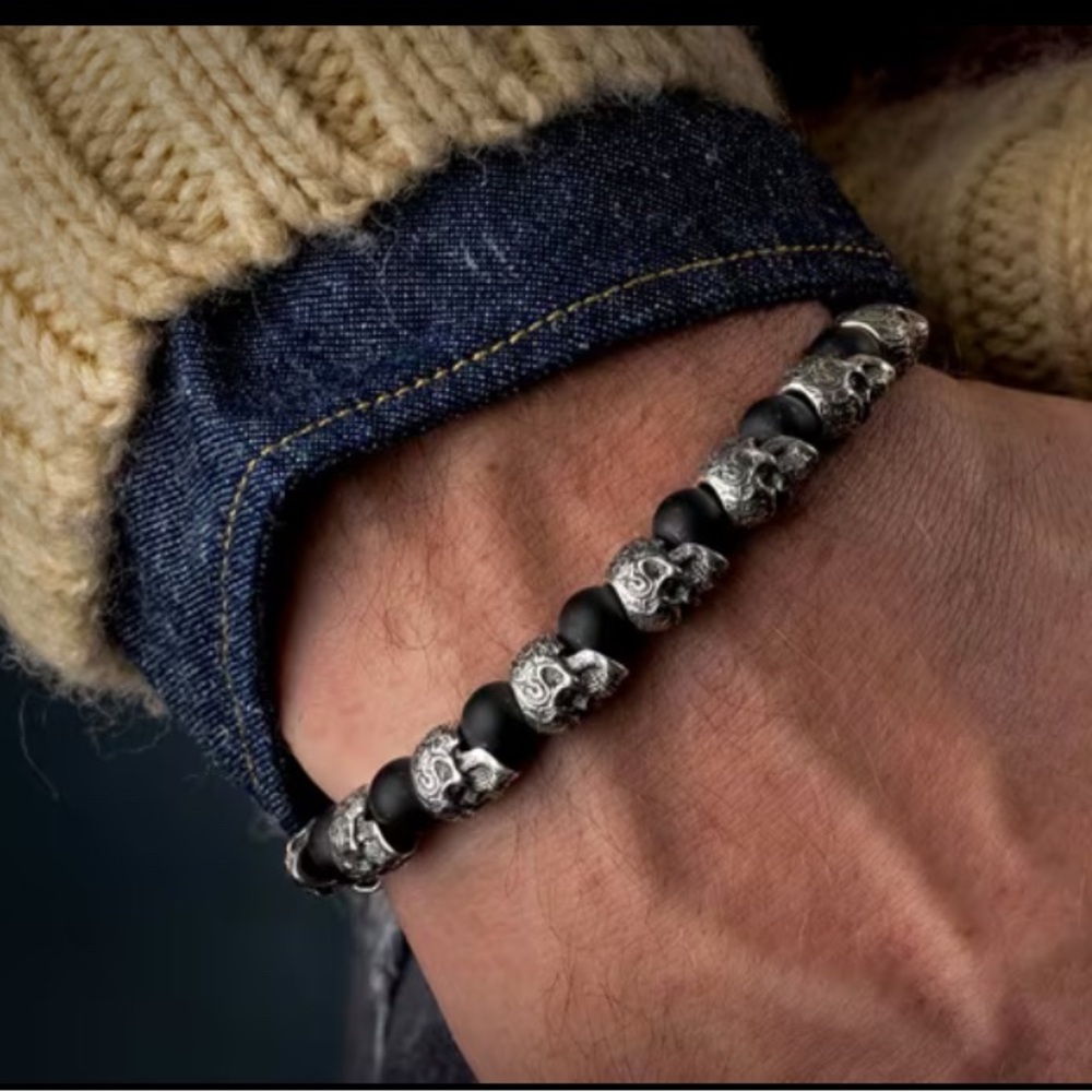 WILLIAM HENRY BLACK ONYX AND STERLING SILVER BRACELET